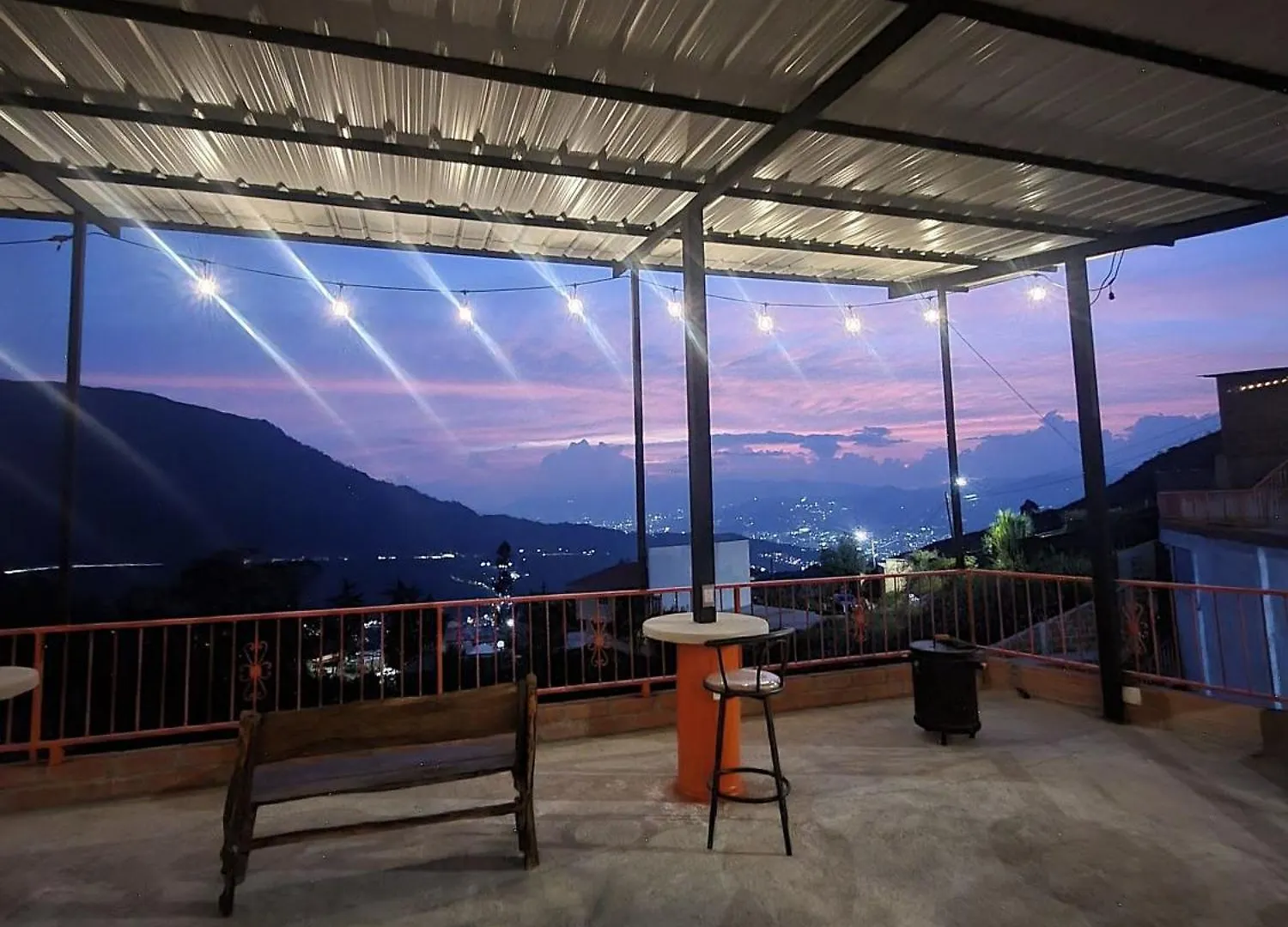 Tranquila Suite En Santa Elena メデジン